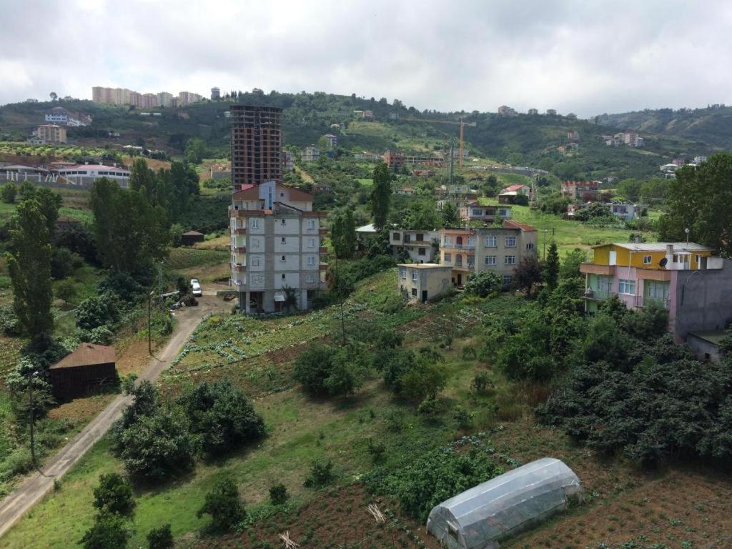 Ceyhun Apart Akcaabat Exterior photo