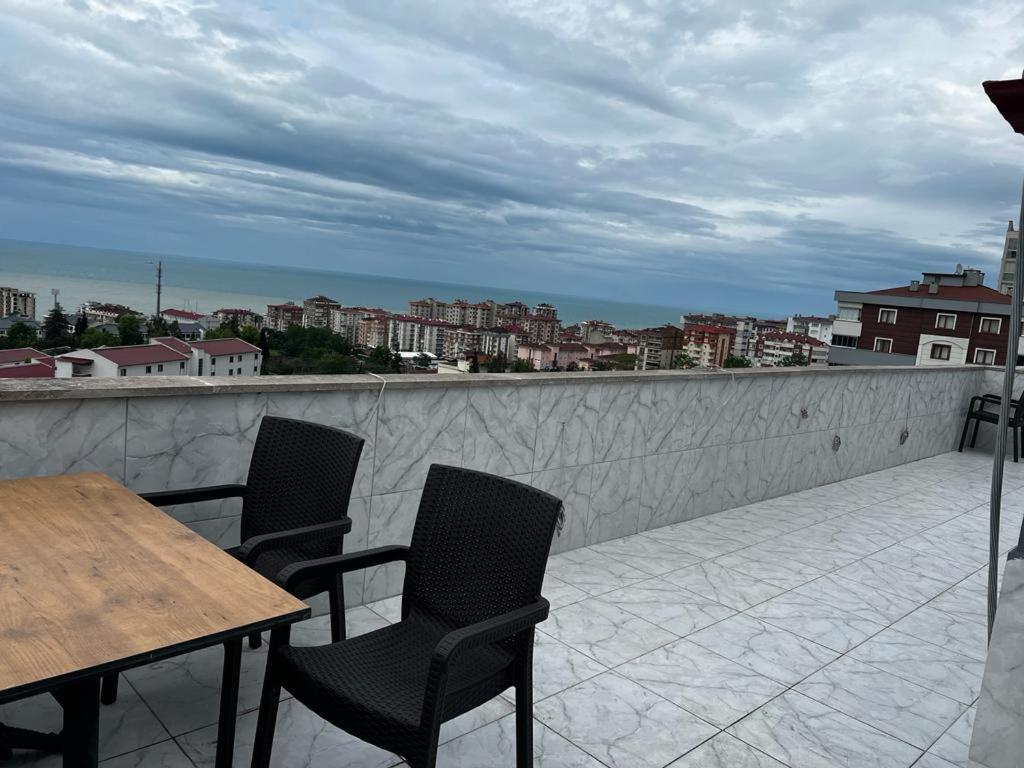 Ceyhun Apart Akcaabat Exterior photo